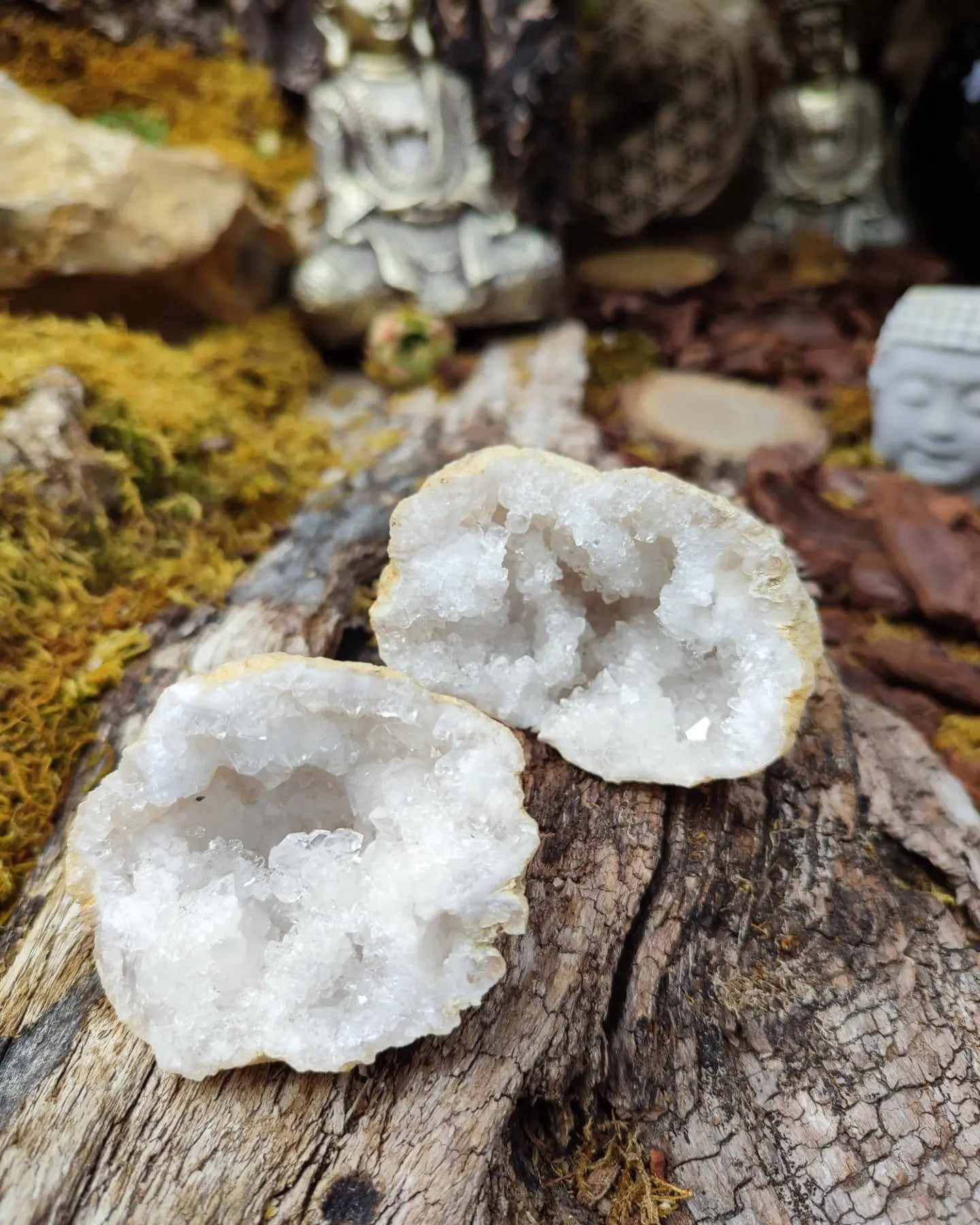 Mini géode en Quartz Blanc AAA