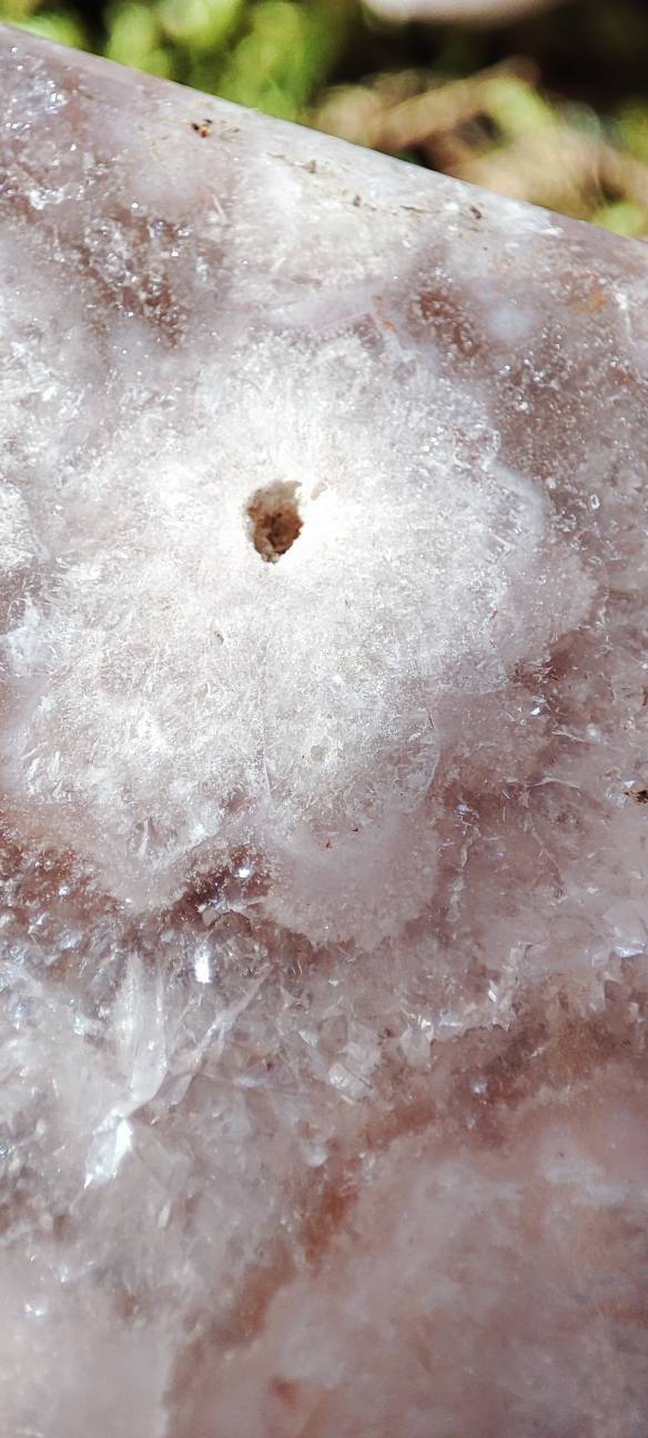 Obélisque en Amethyste Rose et Agate Fleurs